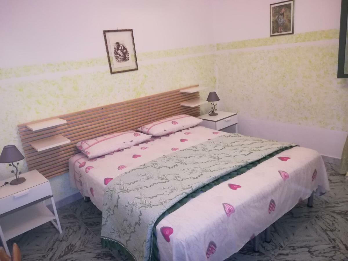 Oasi San Pio Apartamento Porto Cesareo Exterior foto